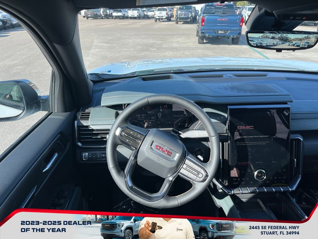 New 2026 GMC Acadia AT4 w/ Luxury Package image 14