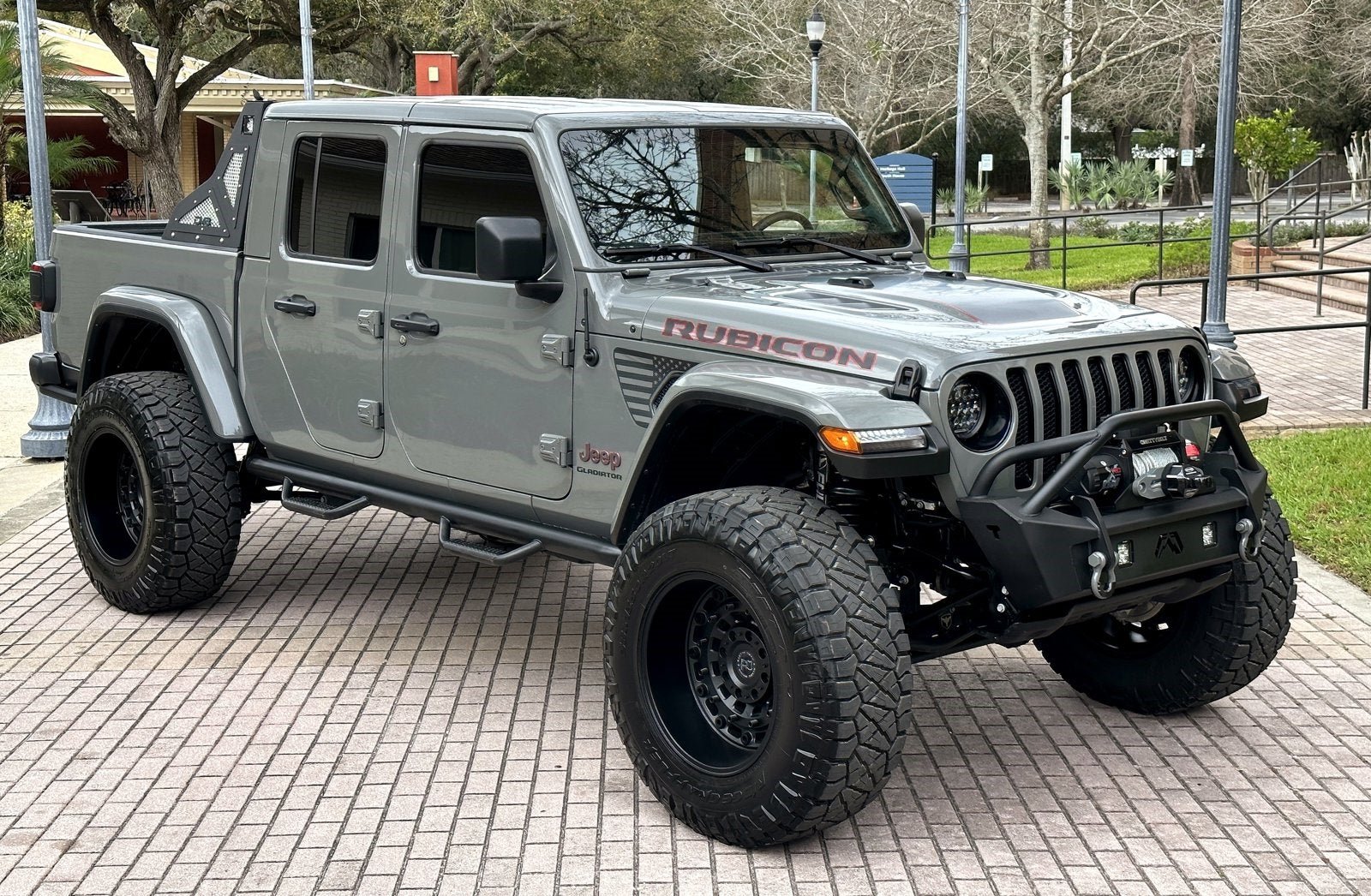 Used 2022 Jeep Gladiator Rubicon w/ Cold Weather Group AWD/4WD image 5