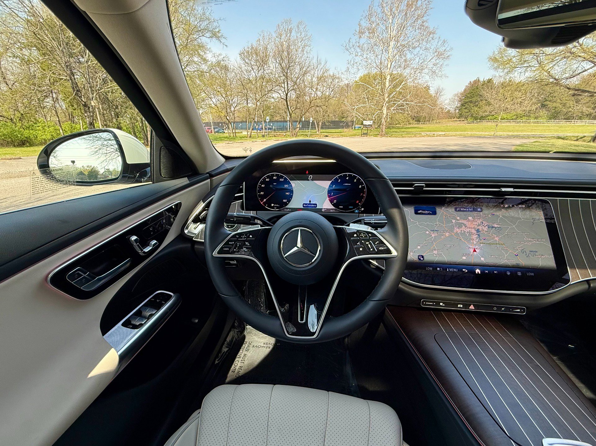 Used 2025 Mercedes-Benz E 350 Sedan image 23