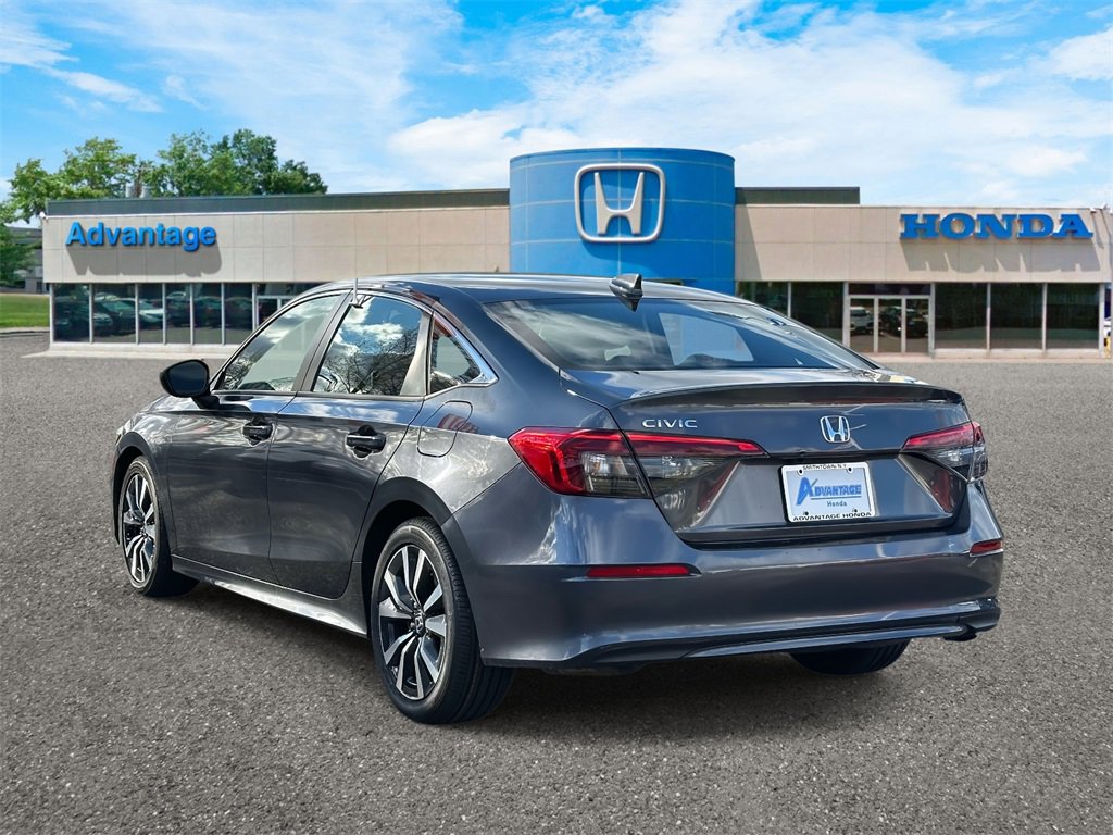 Certified 2022 Honda Civic EX image 5