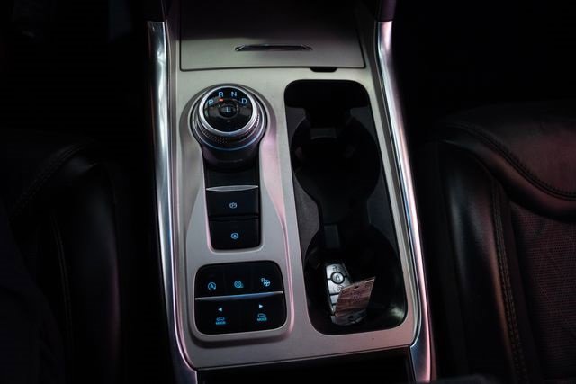 Used 2022 Ford Explorer Platinum w/ Equipment Group 601A image 12