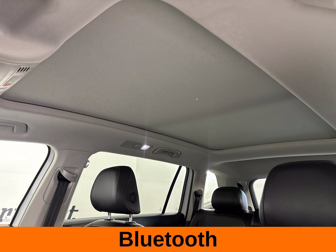 Used 2024 Volkswagen Tiguan Wolfsburg Edition FWD image 11