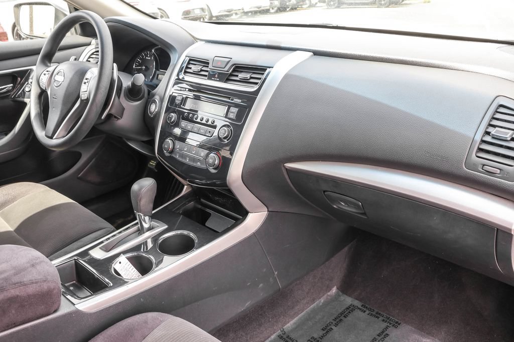 Used 2013 Nissan Altima 3.5 S FWD image 33