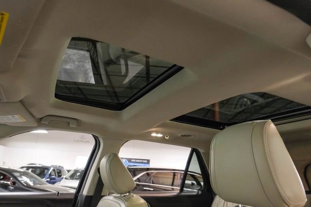 Used 2018 Ford Explorer Platinum image 5