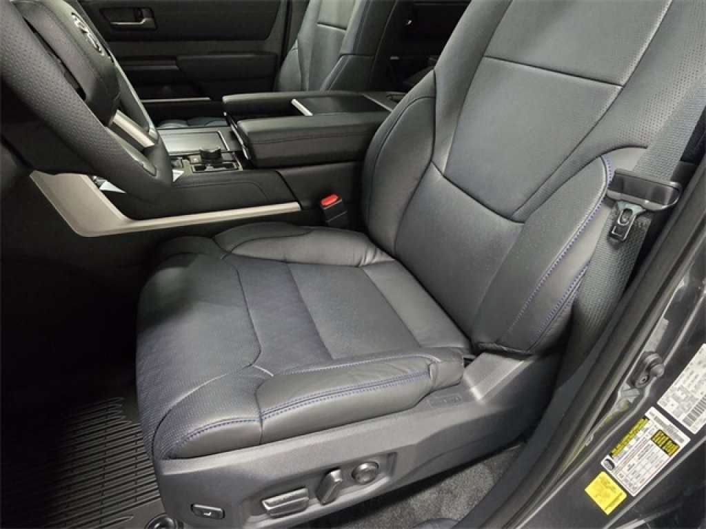 New 2026 Toyota Sequoia Platinum image 28