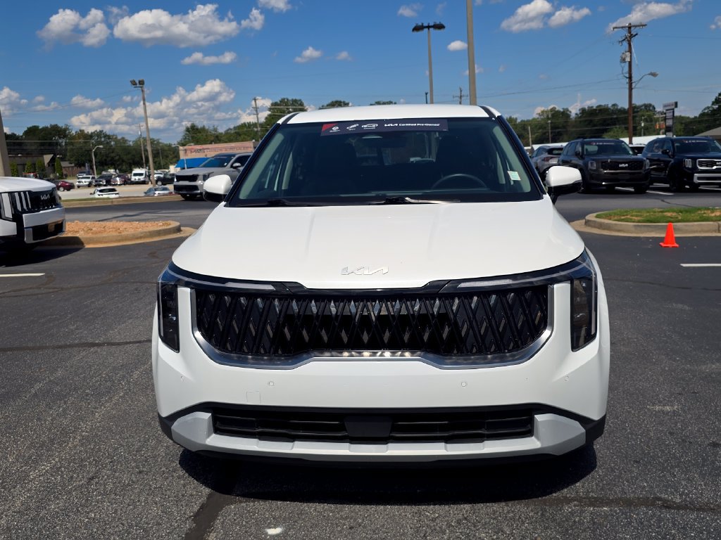 Certified 2025 Kia Carnival FWD image 8