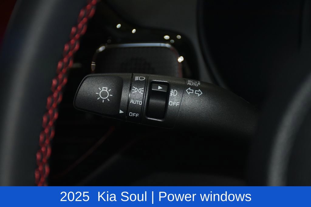 Used 2025 Kia Soul GT-Line w/ GT-Line Technology Package FWD image 10