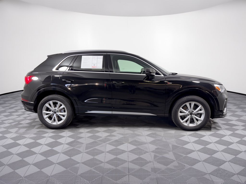 Certified 2025 Audi Q3 2.0T Premium Plus w/ Premium Plus Package AWD/4WD image 8