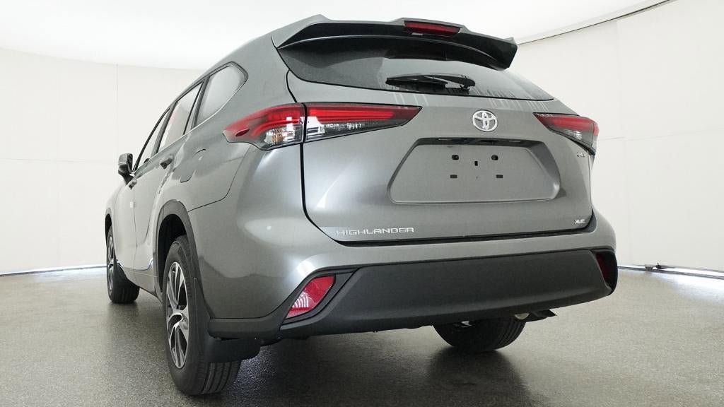 New 2026 Toyota Highlander XLE AWD/4WD image 22