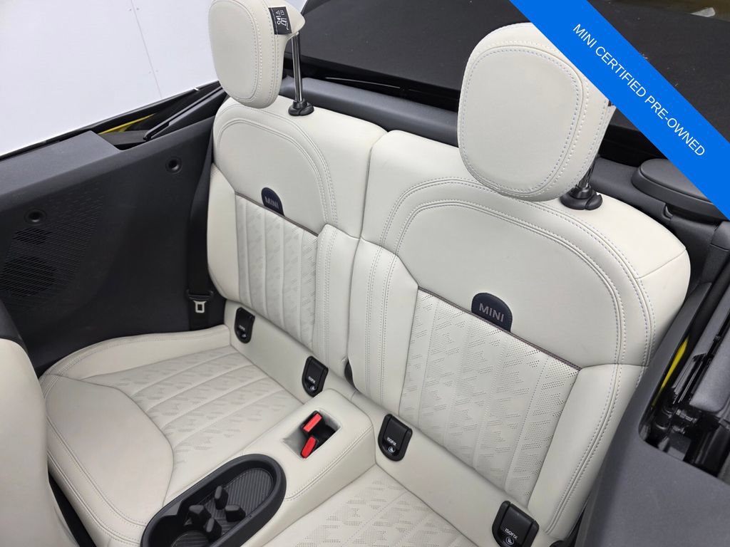 Used 2025 MINI Cooper S FWD image 14