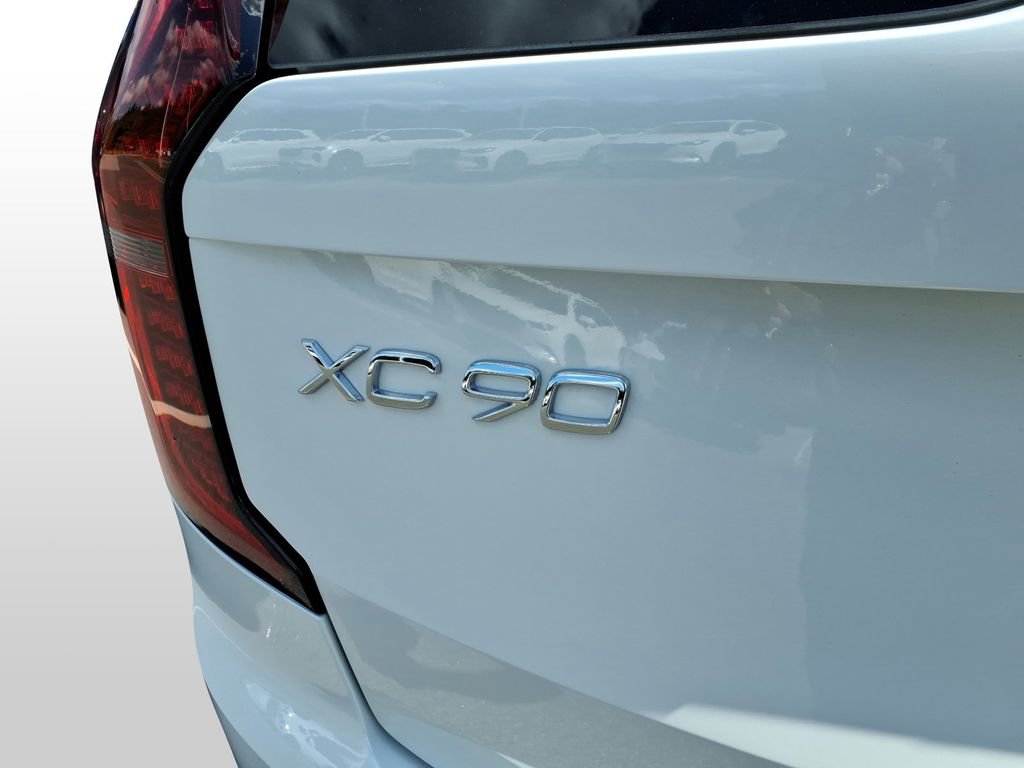 New 2026 Volvo XC90 T8 Plus image 5