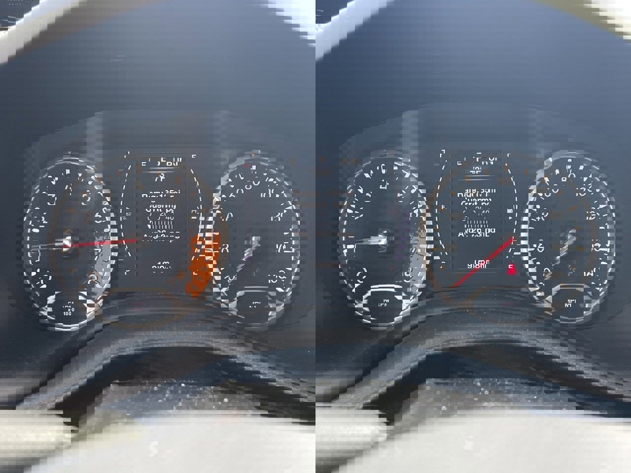 Used 2018 Jeep Renegade Latitude image 6