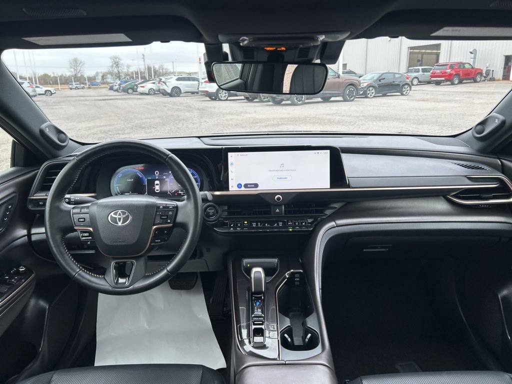 Used 2026 Toyota Crown Nightshade image 31