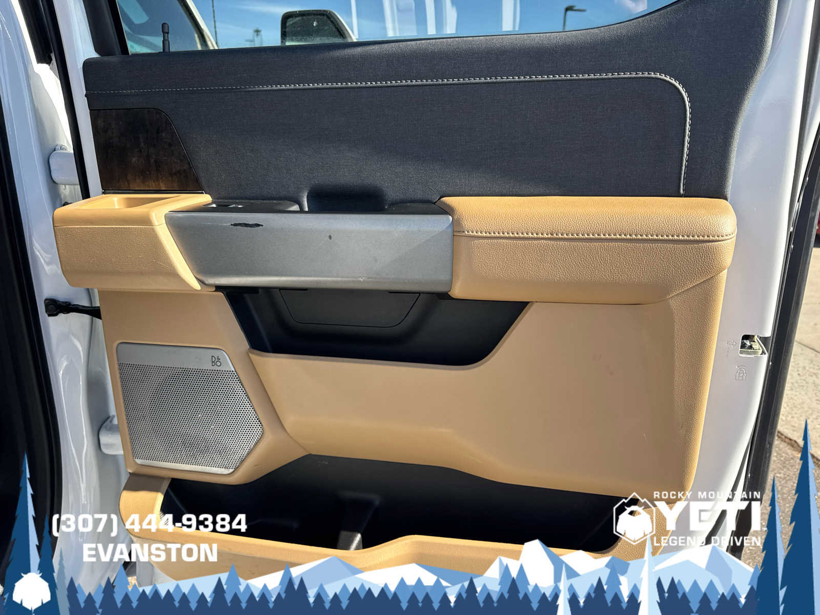 Used 2023 Ford F450 Lariat w/ Lariat Ultimate Package image 19