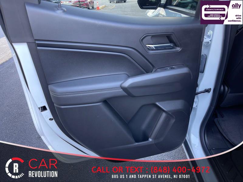 Used 2024 Chevrolet Colorado LT RWD image 36