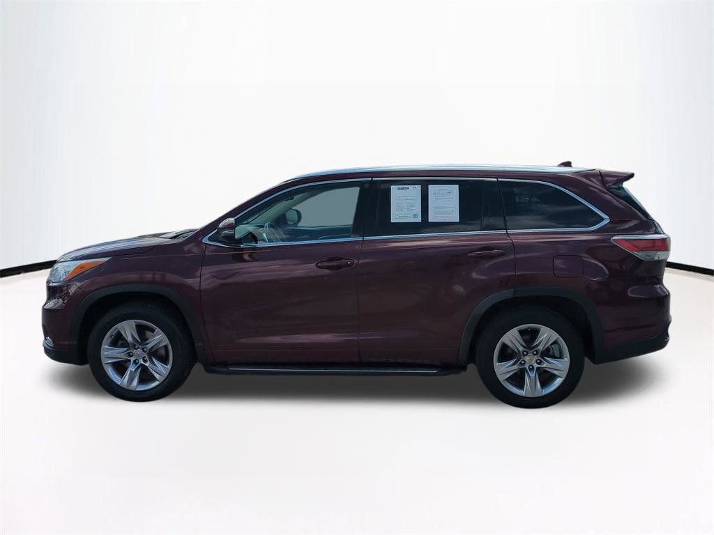 Used 2015 Toyota Highlander Limited w/ Driver Technology Package image 8