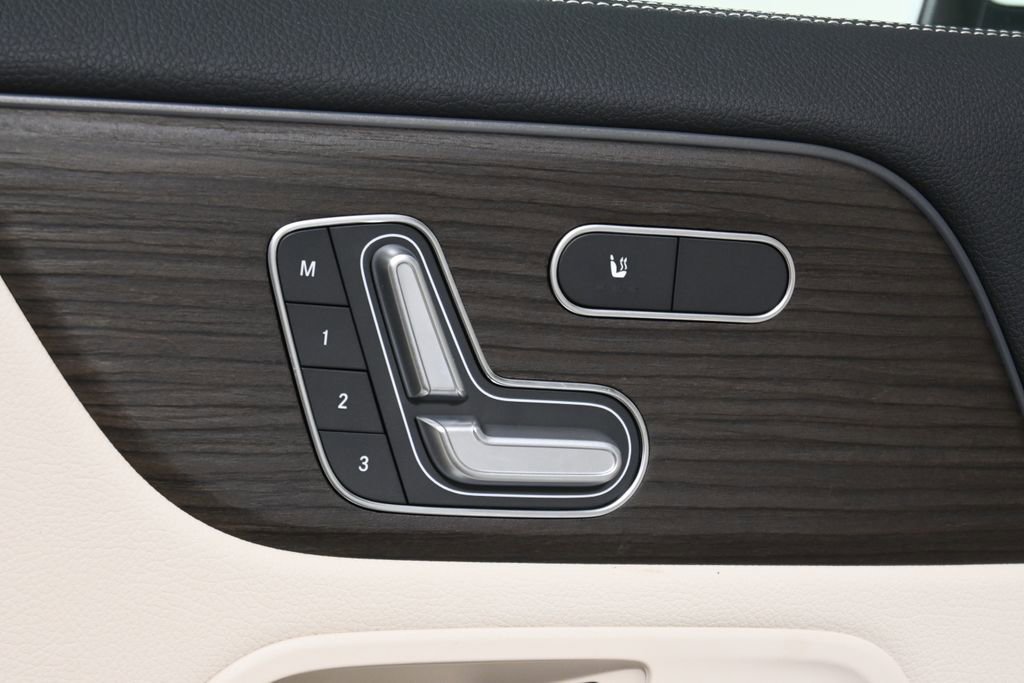 Certified 2026 Mercedes-Benz GLA 250 4MATIC image 30