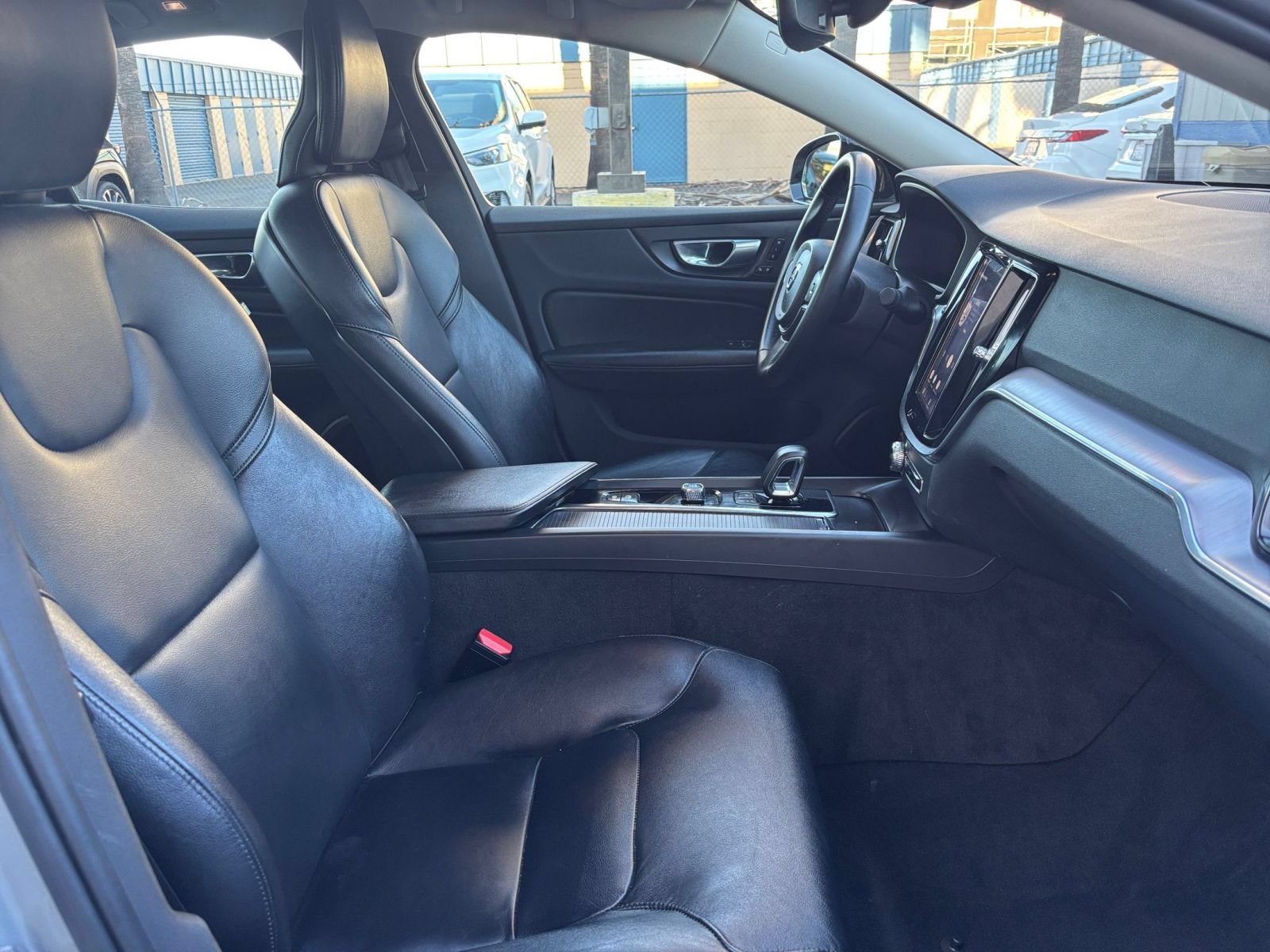 Used 2024 Volvo S60 B5 Core FWD image 36