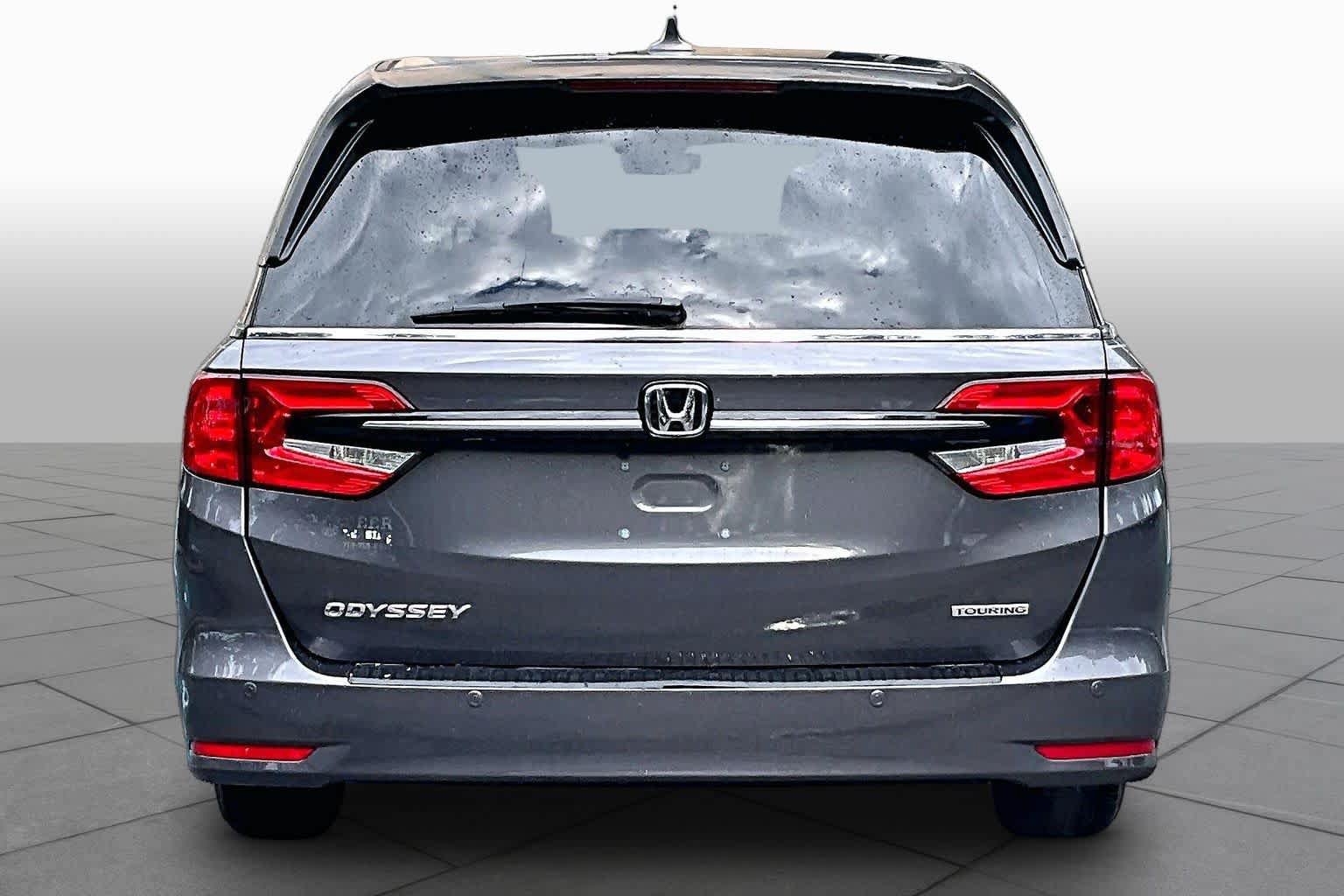 Used 2024 Honda Odyssey Touring image 5