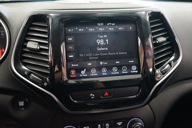 Used 2019 Jeep Cherokee Limited image 36