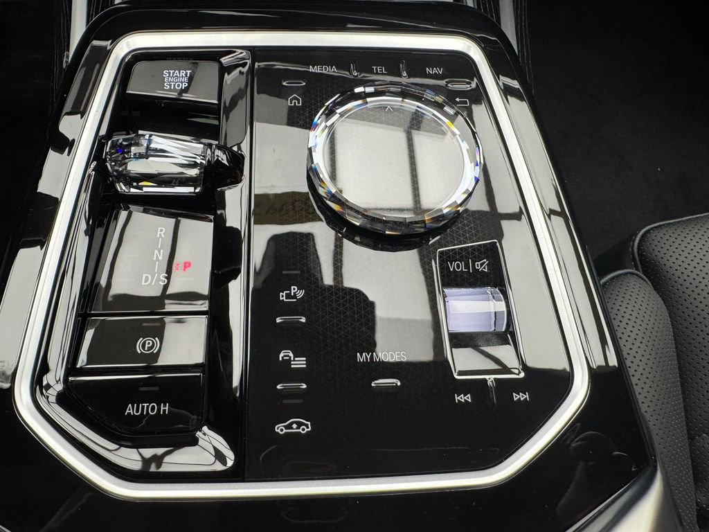 New 2026 BMW 740i xDrive AWD/4WD image 19