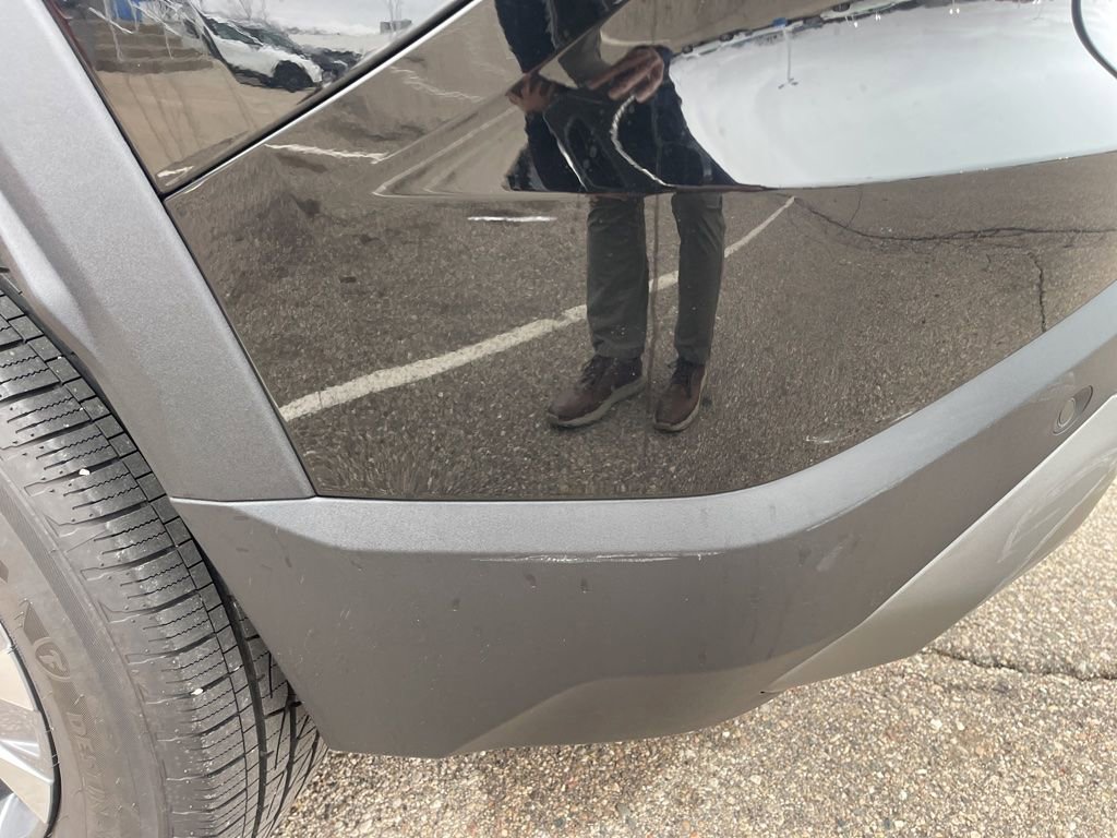 Used 2025 Chevrolet Equinox LT w/ Convenience Package II image 21