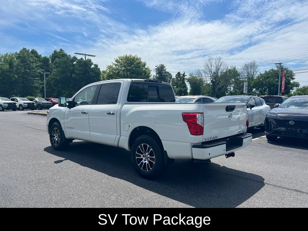 Used 2021 Nissan Titan SV w/ SV Convenience Package AWD/4WD image 12