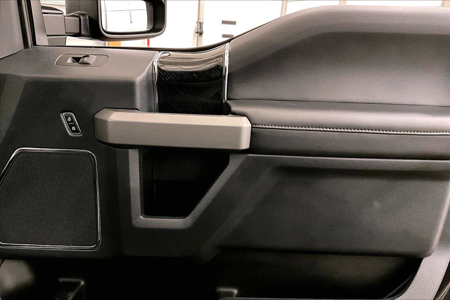 Used 2022 Ford F250 Platinum w/ Tremor Off-Road Package image 23