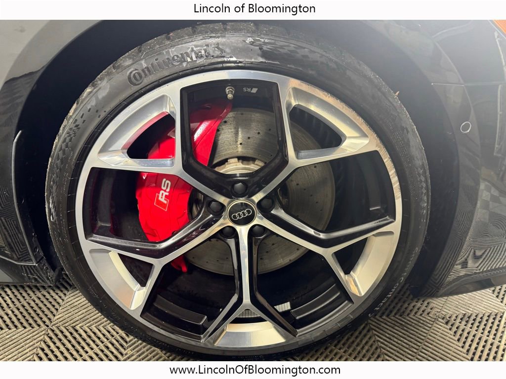 Used 2024 Audi RS 7 Performance w/ Black Optic Package image 12