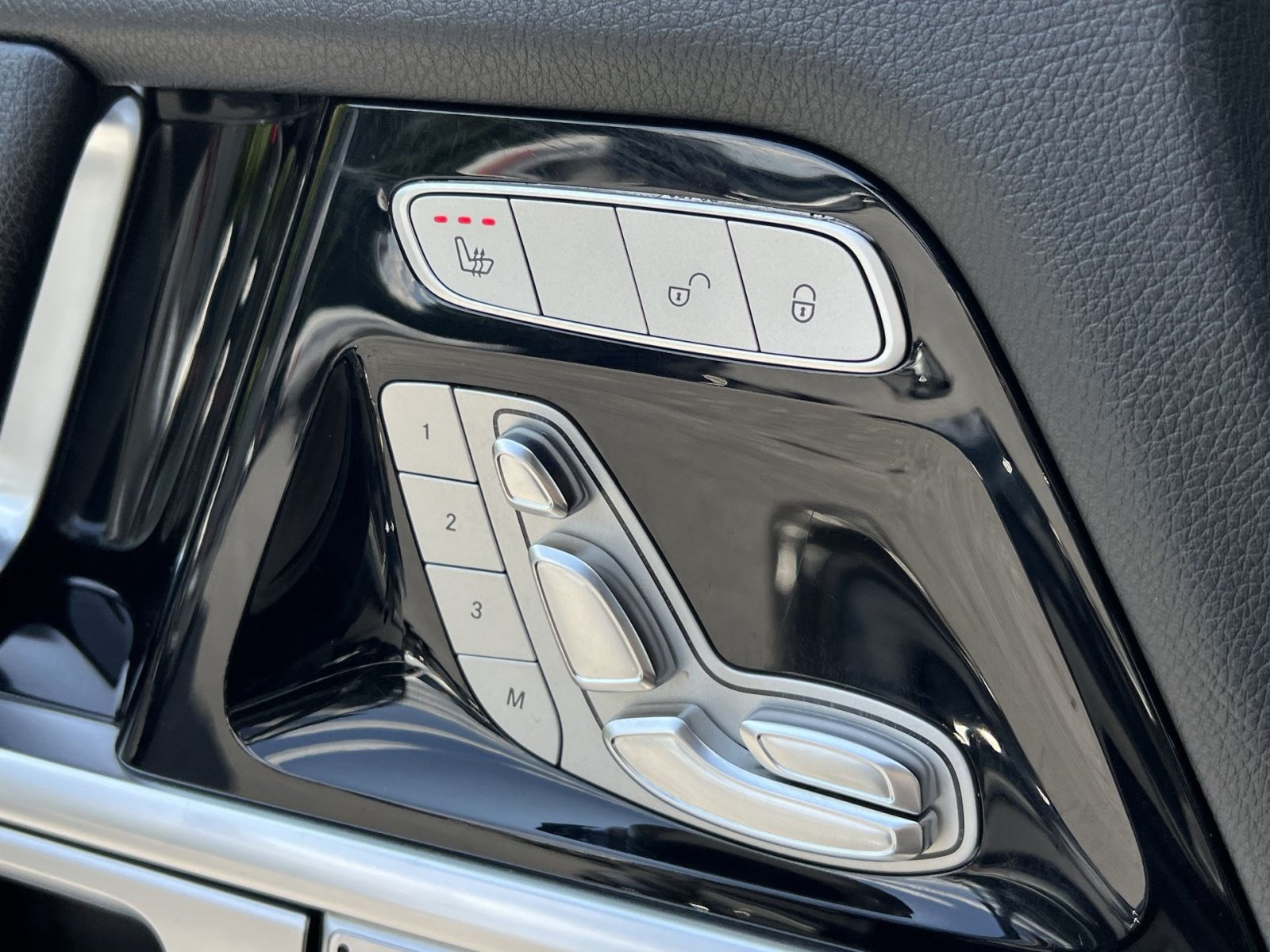 Used 2019 Mercedes-Benz G 550 image 42