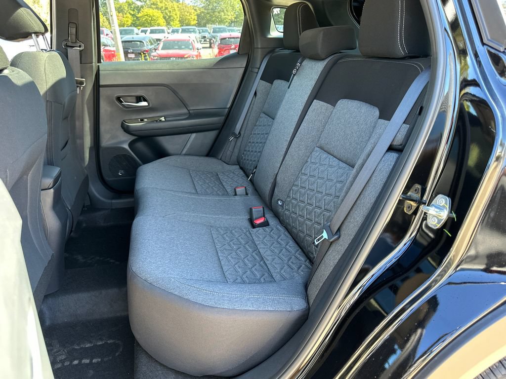New 2026 Nissan Kicks SV w/ SV Premium Package AWD/4WD image 18