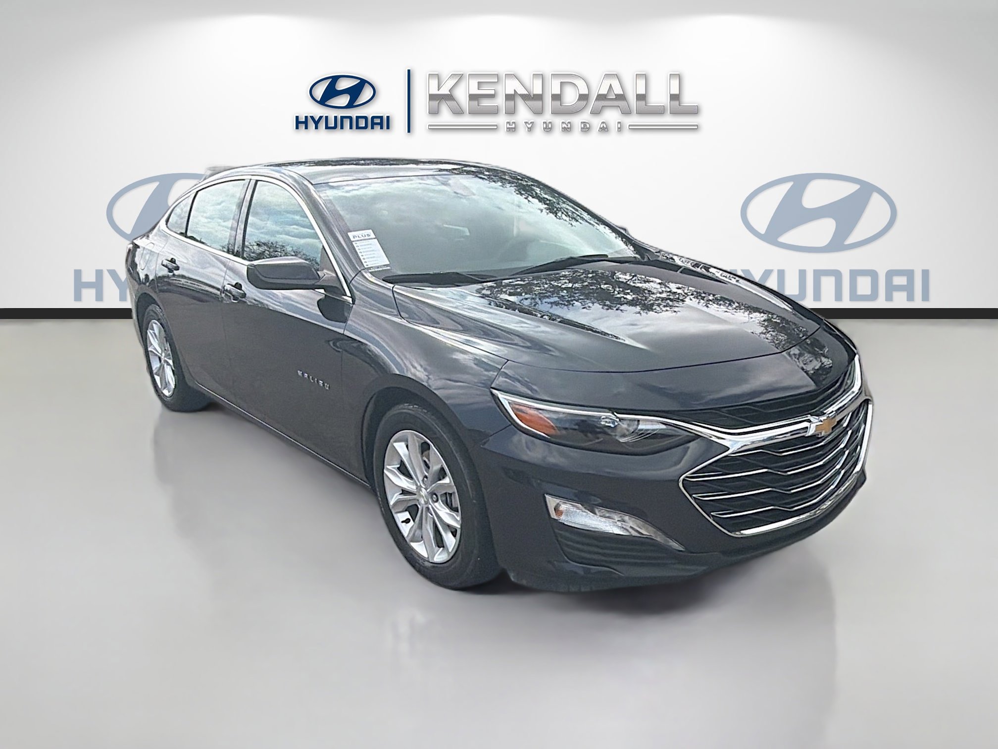 Used 2022 Chevrolet Malibu LT image 1