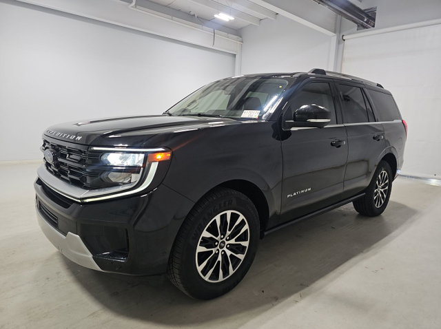 Used 2025 Ford Expedition Platinum AWD/4WD image 3