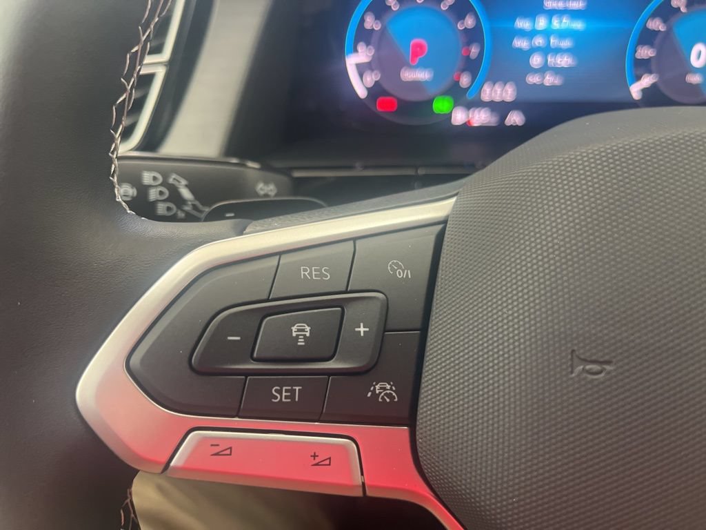 New 2026 Volkswagen Atlas Cross Sport SE AWD/4WD image 21