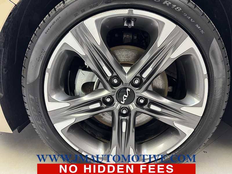 Used 2022 Kia K5 EX w/ EX Premium Package image 9