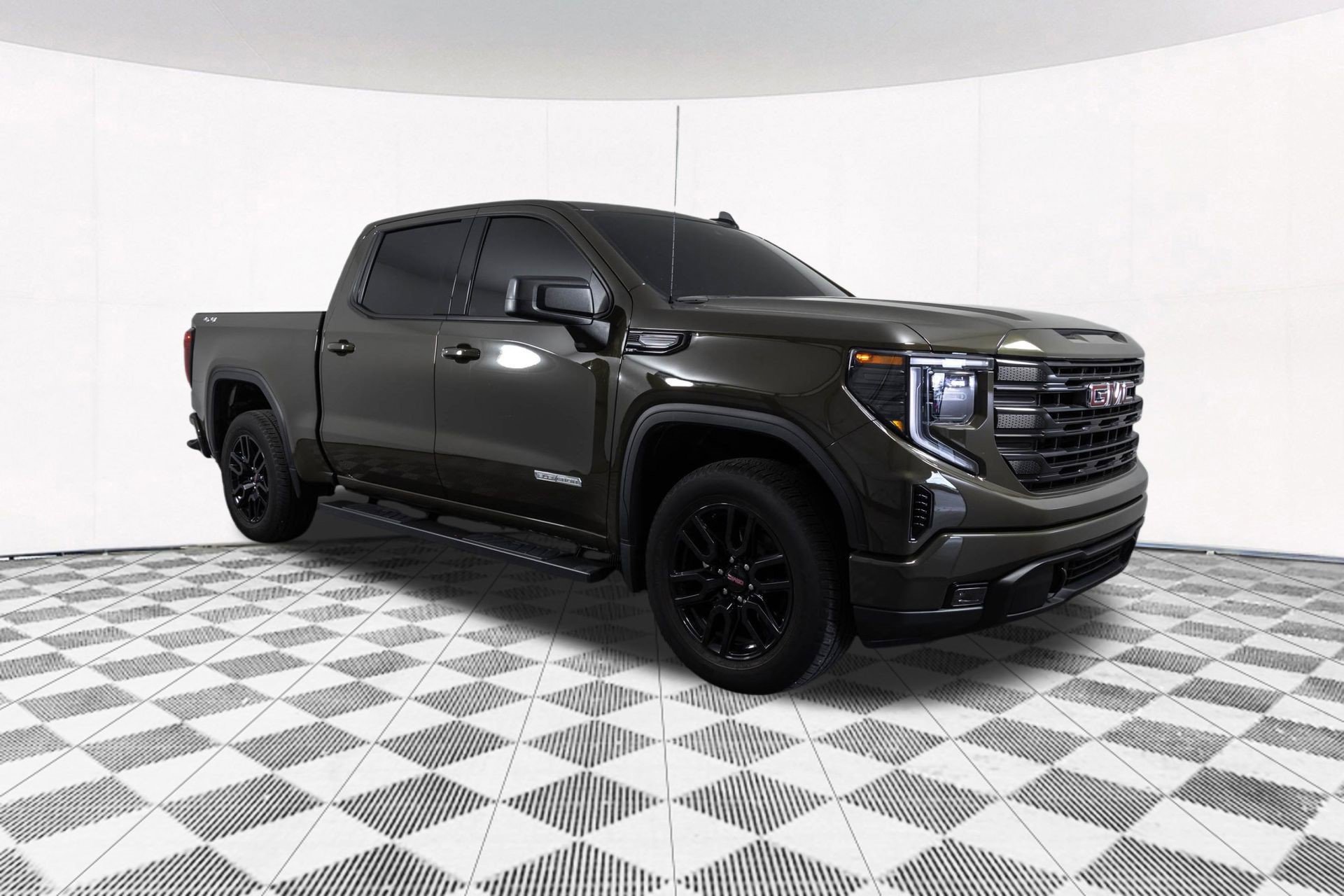 Certified 2024 GMC Sierra 1500 Elevation AWD/4WD image 17