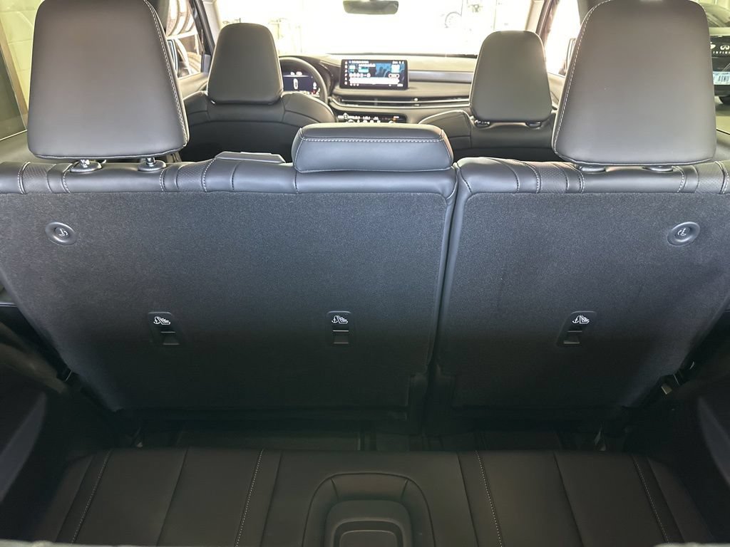 New 2027 INFINITI QX60 Luxe w/ Cargo Package AWD/4WD image 27