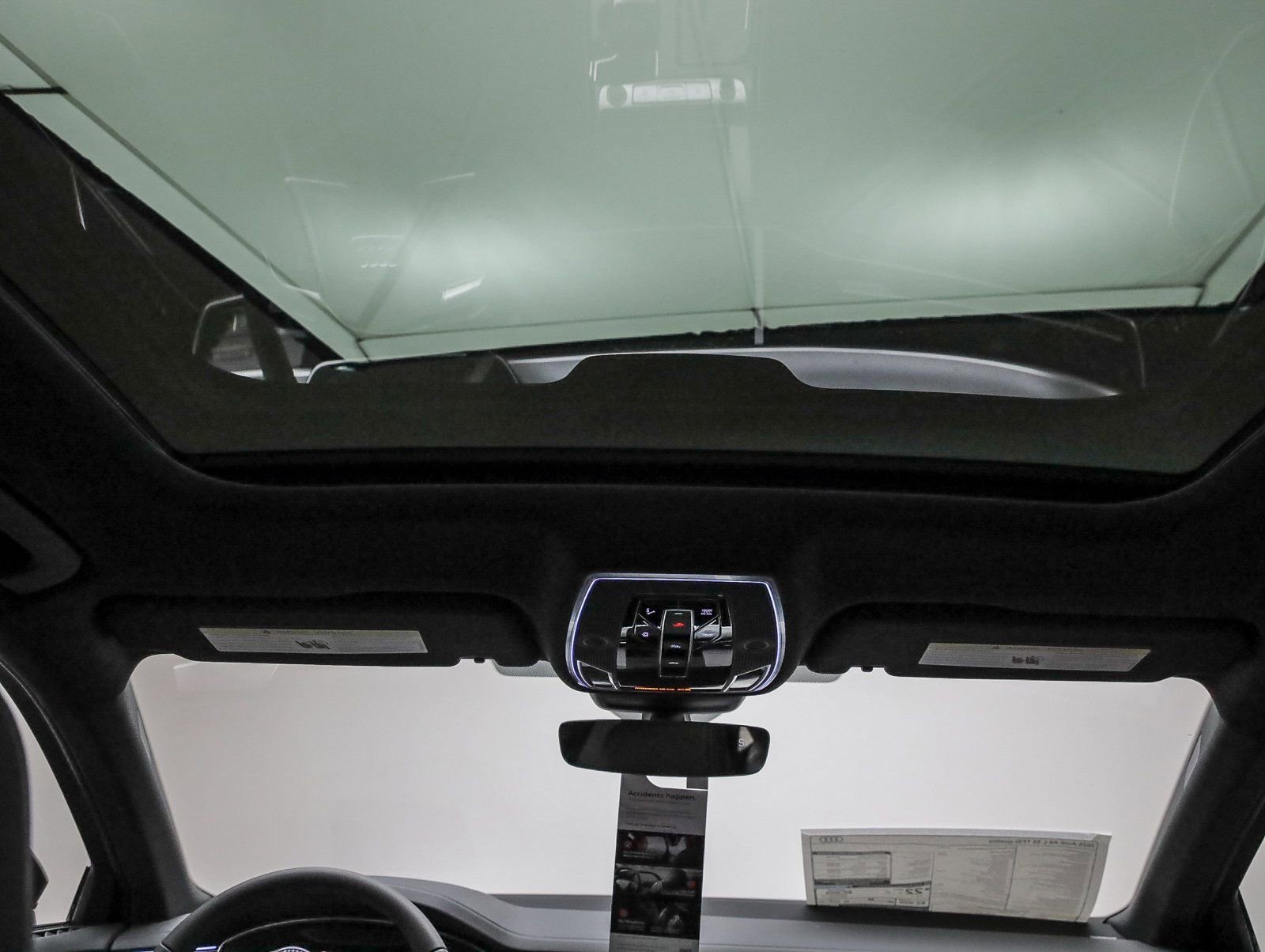 New 2025 Audi A8 L 3.0T image 18