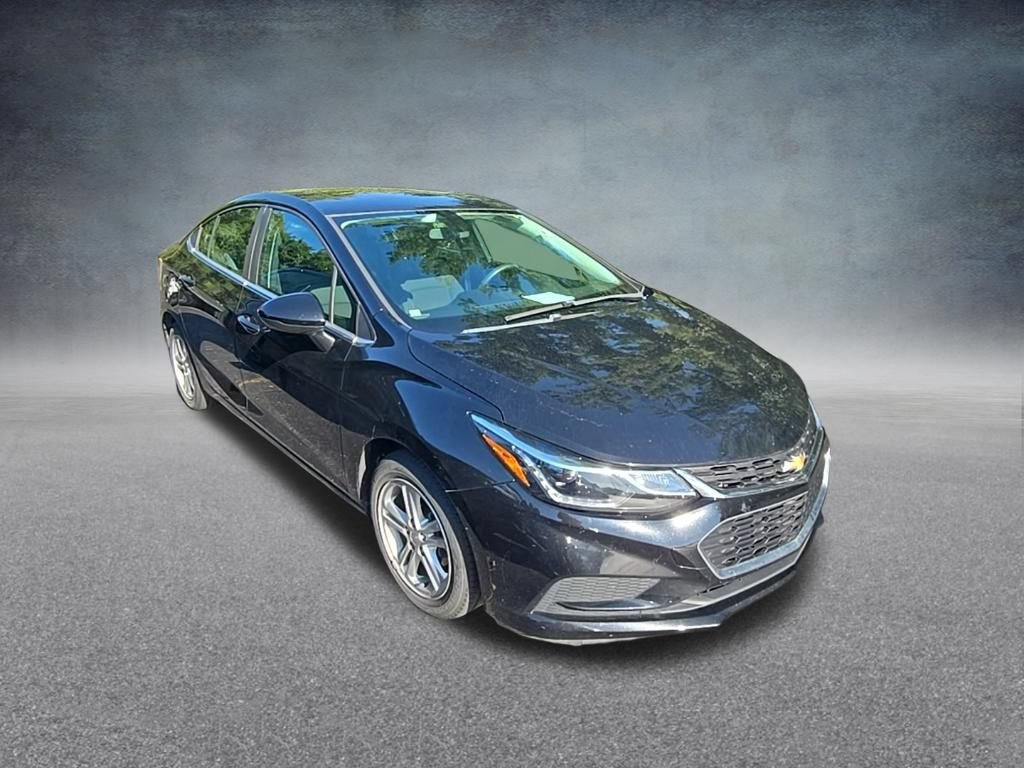 Used 2016 Chevrolet Cruze LT w/ Sun And Sound Package FWD image 11