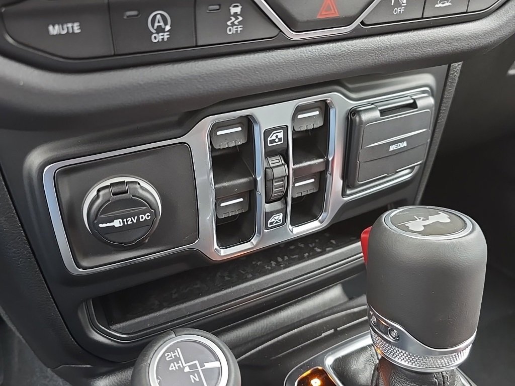 New 2026 Jeep Wrangler Sahara image 41