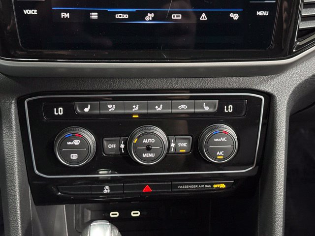 Used 2023 Volkswagen Atlas Cross Sport SE AWD/4WD image 19