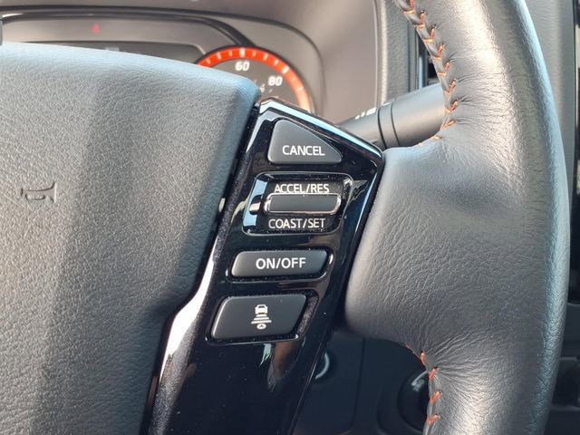 Used 2023 Nissan Frontier PRO-4X w/ Pro-4X Premium Package image 24
