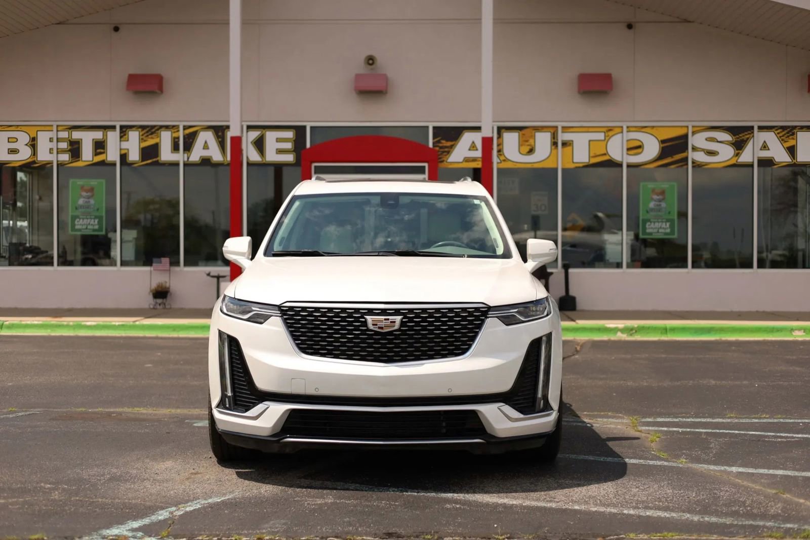 Used 2020 Cadillac XT6 Premium Luxury image 2