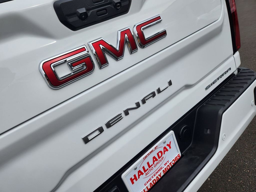 Certified 2024 GMC Sierra 2500 Denali w/ Denali Reserve Package image 10