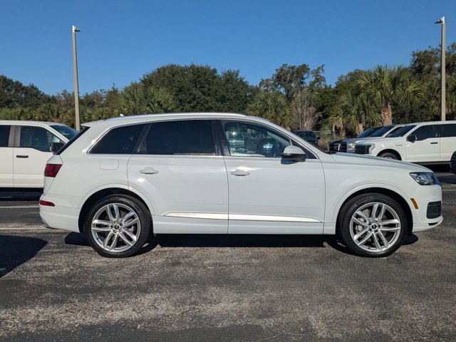 Used 2017 Audi Q7 3.0T Prestige w/ Prestige Package image 4
