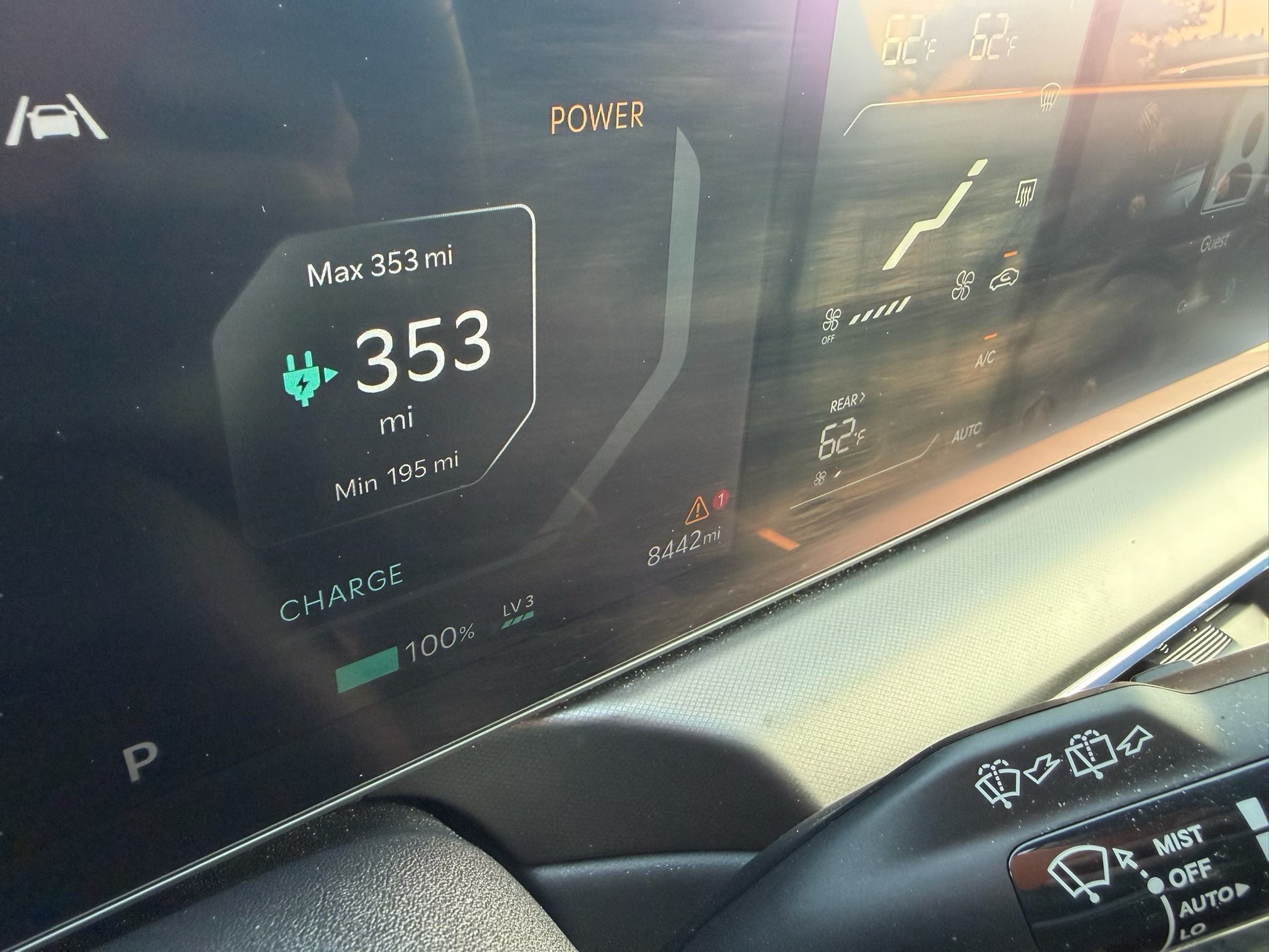 Used 2024 Kia EV9 Land AWD/4WD image 96