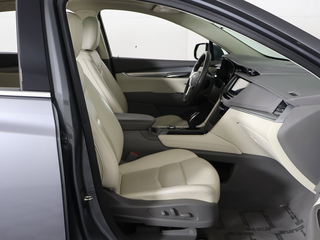Used 2022 Cadillac XT5 Premium Luxury image 28