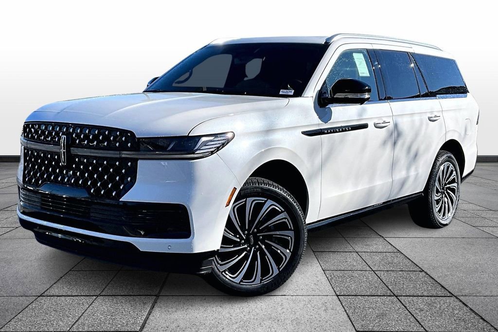 New 2025 Lincoln Navigator Black Label image 2