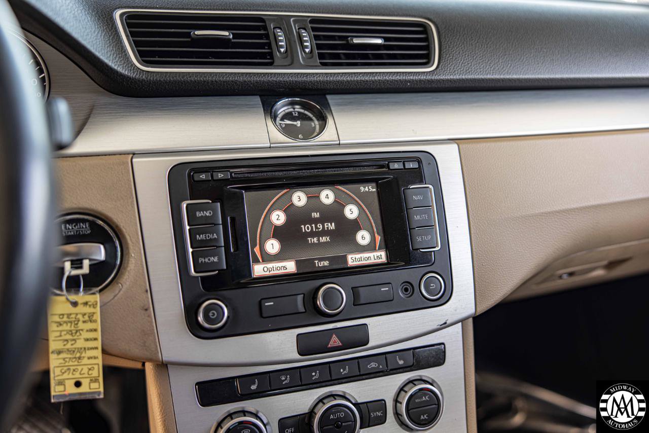 Used 2015 Volkswagen CC R-Line FWD image 25