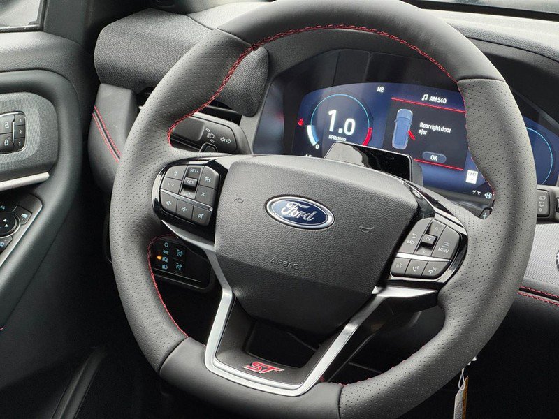 New 2026 Ford Explorer ST image 7